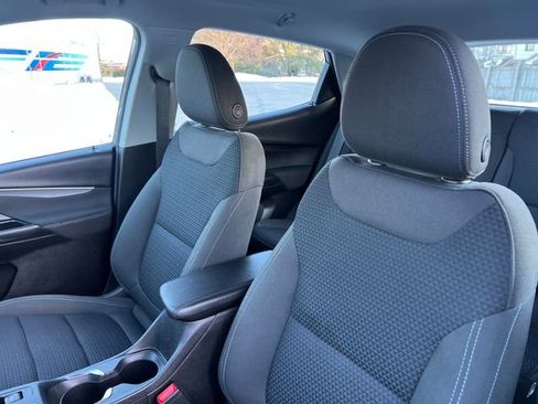 Used 2022 Chevrolet Bolt LT image 17