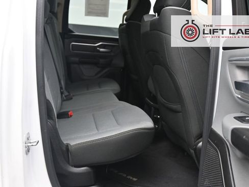 Used 2020 RAM 1500 Big Horn AWD/4WD image 12