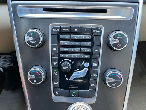 Used 2015 Volvo XC60 T5 Premier Plus image 26