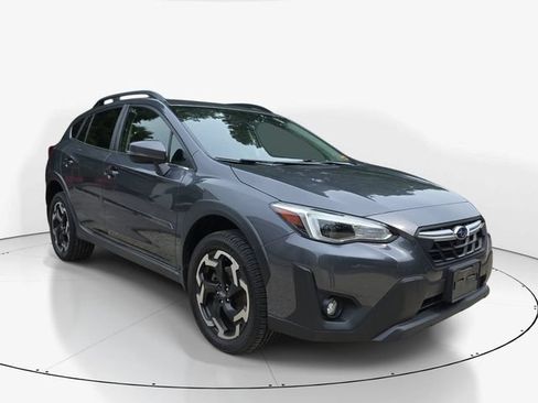 Used 2022 Subaru Crosstrek 2.5i Limited w/ Moonroof Package 2 AWD/4WD image 3