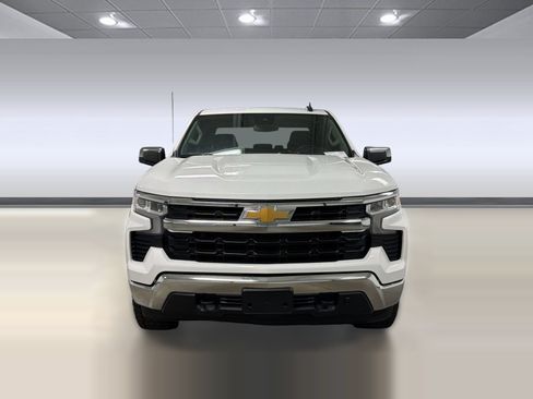 Used 2023 Chevrolet Silverado 1500 LT w/ Protection Package AWD/4WD image 5