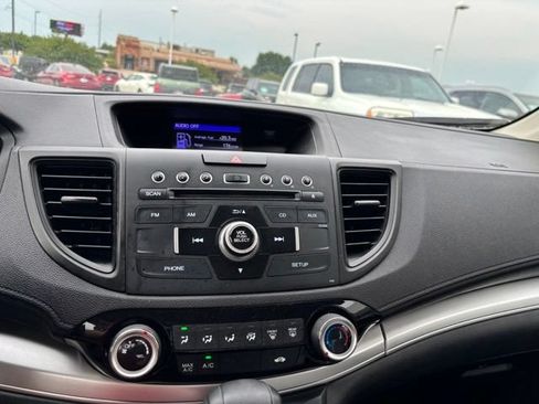 Used 2016 Honda CR-V LX image 4