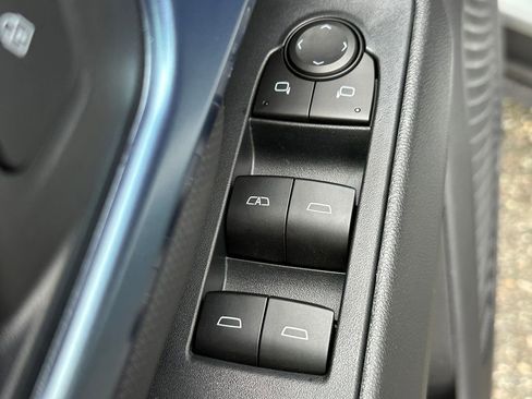 New 2026 Chevrolet Equinox EV LT image 21