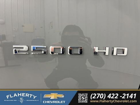 Used 2025 Chevrolet Silverado 2500 Custom w/ Custom Value Package image 19