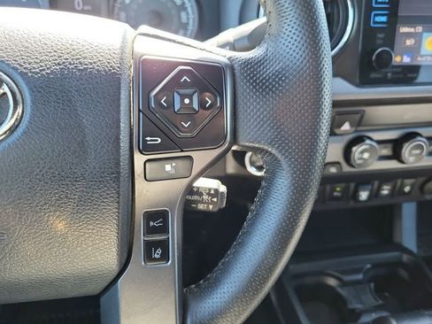 Used 2019 Toyota Tacoma TRD Off-Road image 26