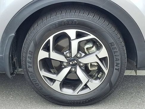 Used 2022 Kia Sportage LX FWD image 29