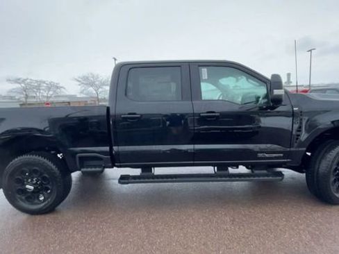 New 2026 Ford F250 XLT w/ XLT Premium Package image 9