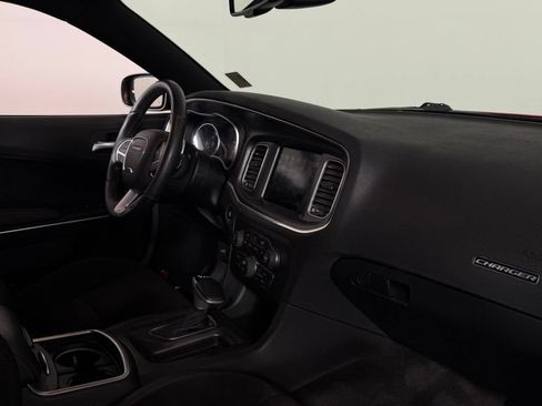 Used 2018 Dodge Charger GT AWD/4WD image 31
