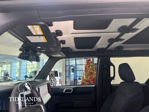 New 2025 Ford Bronco Heritage Edition image 25