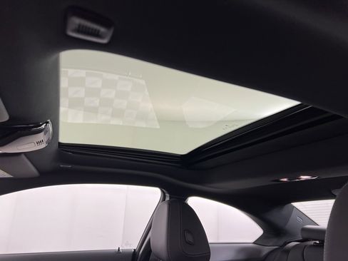 Used 2025 BMW 230i xDrive Coupe w/ Convenience Package image 22