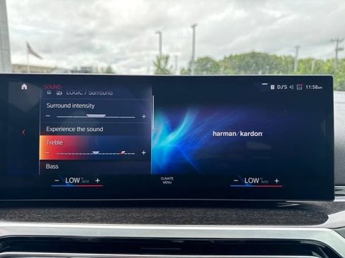Used 2022 BMW i4 eDrive40 w/ M Sport Package RWD image 18
