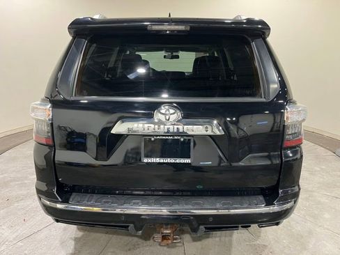 Used 2015 Toyota 4Runner Limited image 10