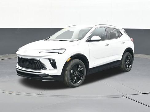 Used 2026 Buick Encore GX Sport Touring image 3