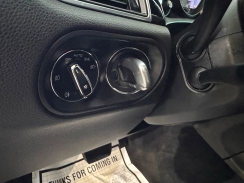 Used 2016 Porsche Macan S image 26