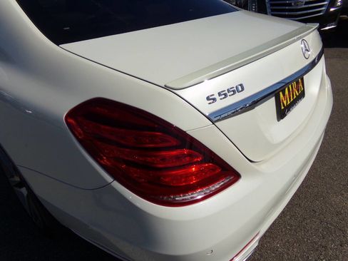 Used 2016 Mercedes-Benz S 550 4MATIC Sedan image 33
