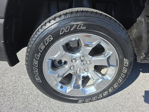 Used 2022 RAM 1500 Big Horn AWD/4WD image 28