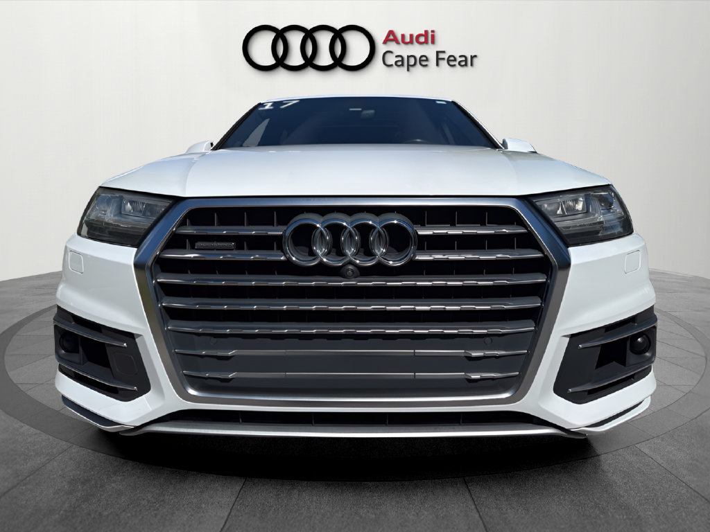 Used 2017 Audi Q7 3.0T Premium Plus w/ Premium Plus Package AWD/4WD image 12