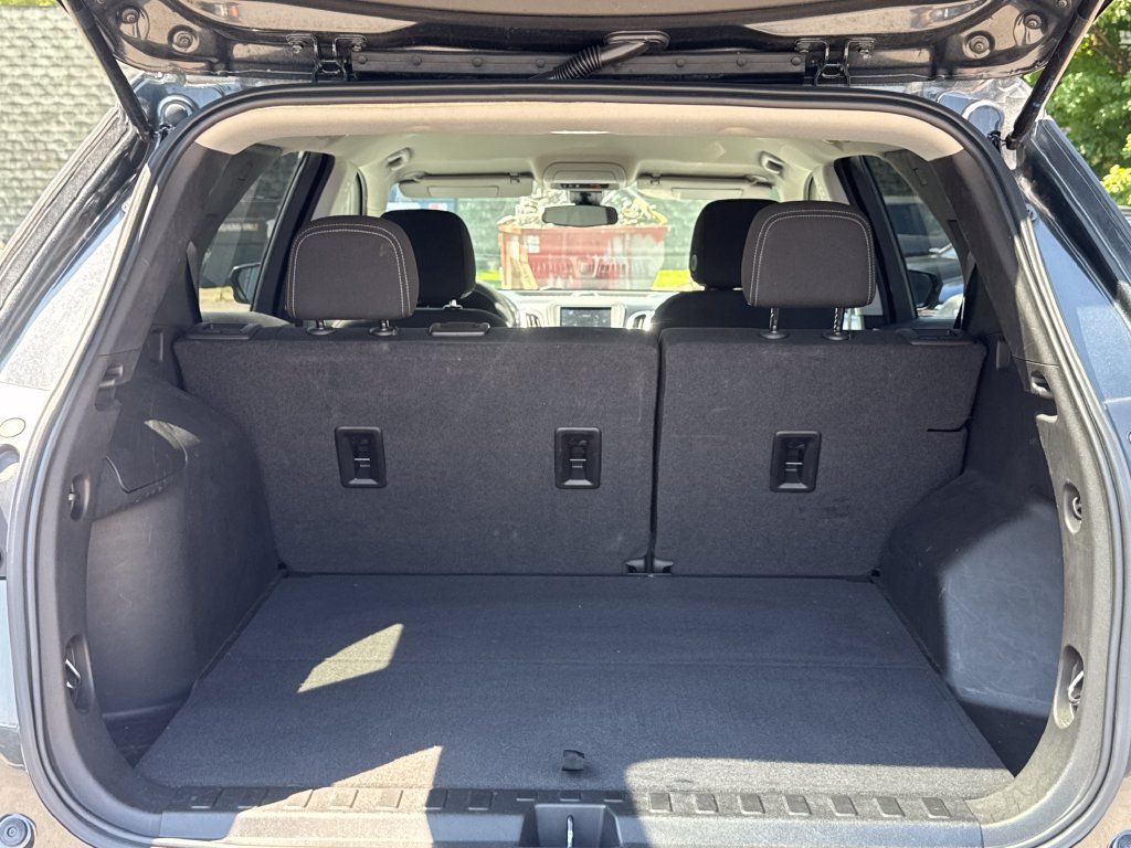 Used 2021 Chevrolet Equinox LT FWD image 12