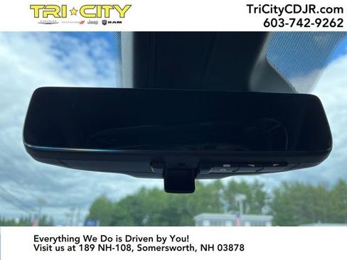 Used 2024 Jeep Grand Wagoneer Series II w/ Quick Order Packagew 28T image 41