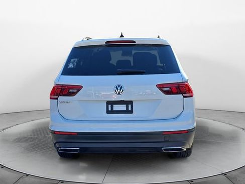 Used 2020 Volkswagen Tiguan S image 4