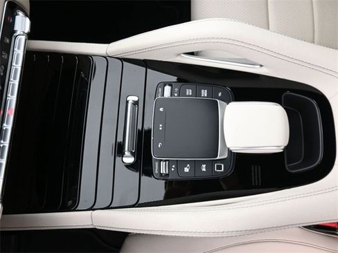 New 2025 Mercedes-Benz GLE 450e 4MATIC image 31