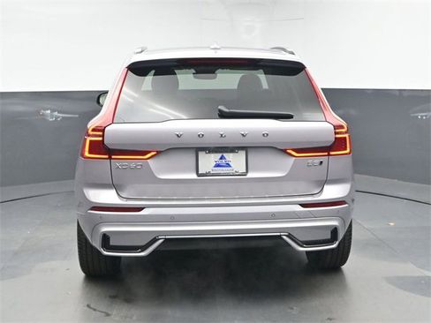New 2026 Volvo XC60 B5 Ultra w/ Protection Package Premier image 7