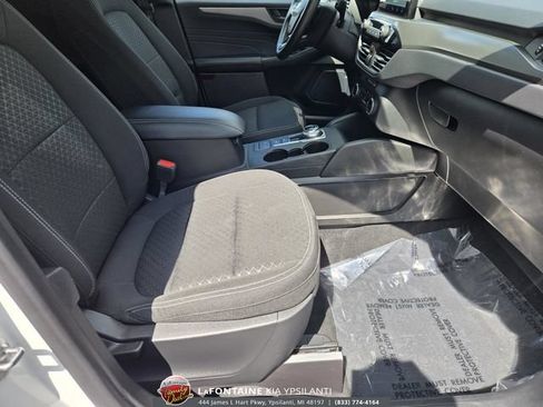 Used 2024 Ford Escape Active AWD/4WD image 29