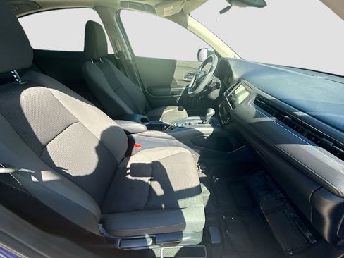 Used 2019 Honda HR-V EX image 30