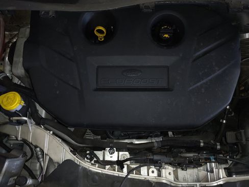 Used 2016 Chrysler 200 C w/ Premium Lighting Group FWD image 30