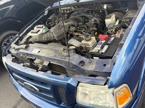 Used 2011 Ford Ranger Sport RWD image 2