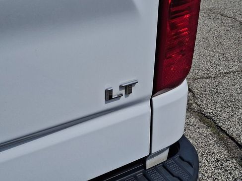 Certified 2023 Chevrolet Silverado 1500 LT AWD/4WD image 32