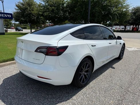 Used 2022 Tesla Model 3 RWD image 5