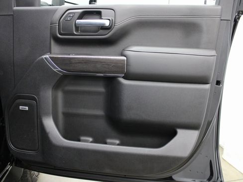 Used 2021 Chevrolet Silverado 3500 LTZ w/ LTZ Plus Package image 25