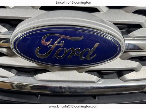 Used 2019 Ford Explorer XLT w/ Equipment Group 201A image 11