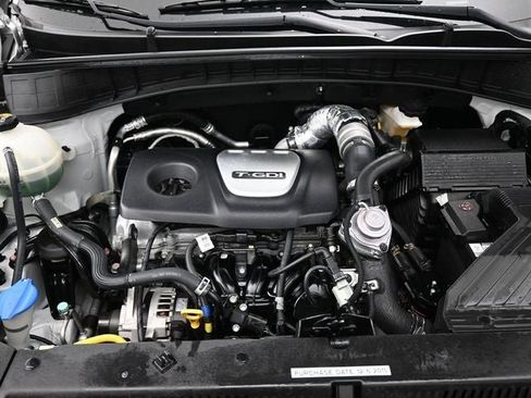 Used 2016 Hyundai Tucson Sport image 25