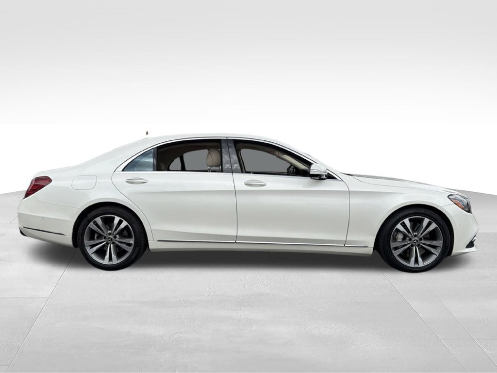 Used 2020 Mercedes-Benz S 560 4MATIC Sedan image 11