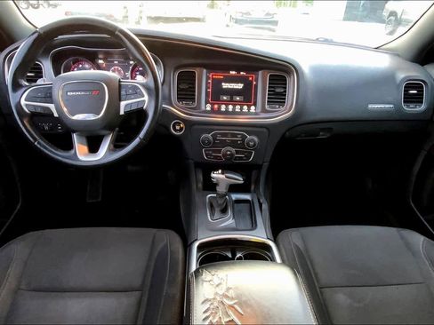 Used 2017 Dodge Charger R/T image 14