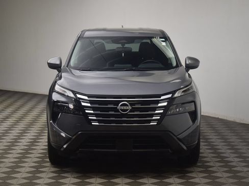 Used 2025 Nissan Rogue SV AWD/4WD image 19