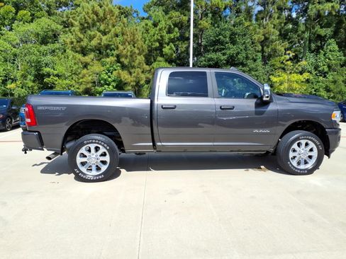 Used 2024 RAM 2500 Laramie w/ Sport Appearance Package AWD/4WD image 4