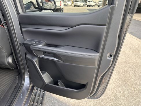 Used 2025 Ford Ranger Raptor AWD/4WD image 16