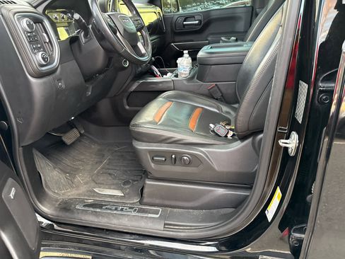 Used 2019 GMC Sierra 1500 AT4 w/ AT4 Premium Package image 6