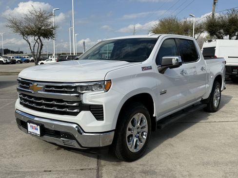 Used 2024 Chevrolet Silverado 1500 LTZ image 9