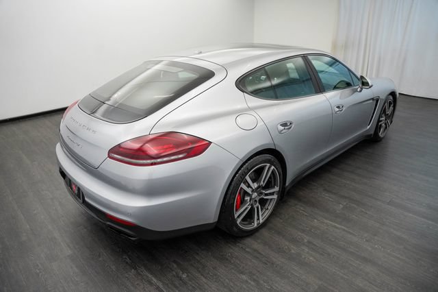 Used 2016 Porsche Panamera GTS AWD/4WD image 10