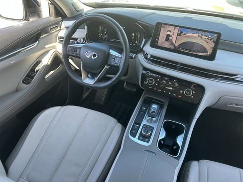 Certified 2026 INFINITI QX60 Luxe w/ Family Package AWD/4WD image 15