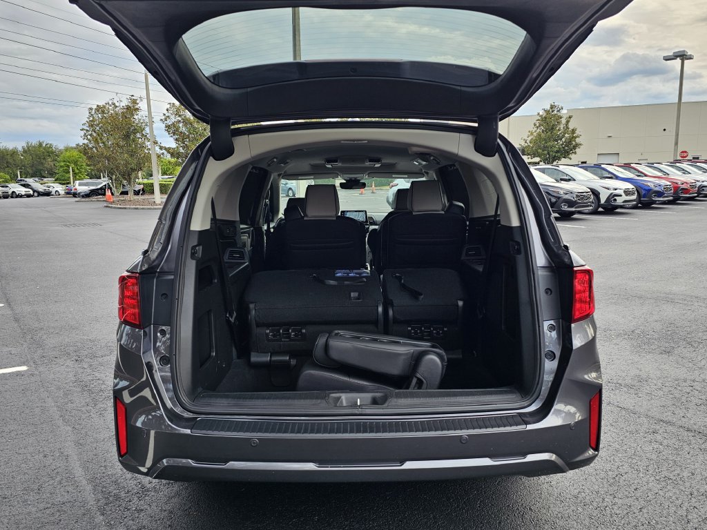Used 2026 Honda Odyssey Elite image 9