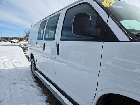 Used 2024 Chevrolet Express 2500 w/ Driver Convenience Package RWD image 30
