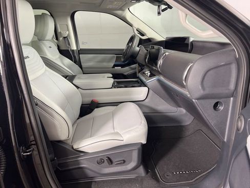 New 2026 Ford Expedition Max Platinum AWD/4WD image 12