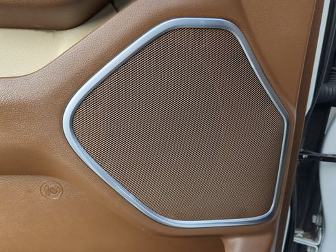 Used 2019 RAM 1500 Laramie AWD/4WD image 56
