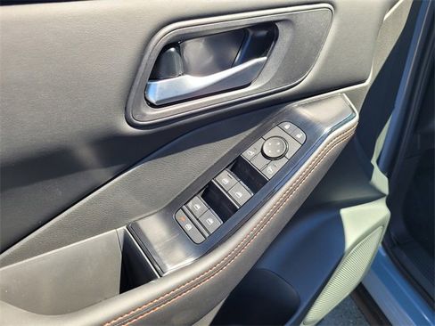 New 2026 Nissan Rogue SV image 8