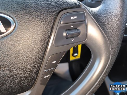 Used 2017 Kia Forte LX image 14